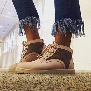 UGG Lace Up Booties Bethany Canvas Quartz Shoes Pink High Top Size 9